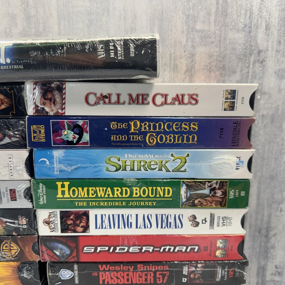 VHS Tapes Lot New Sealed E.T Shrek Stallone Snipes Casablanca Jurassic Spiderman - Picture 7 of 12